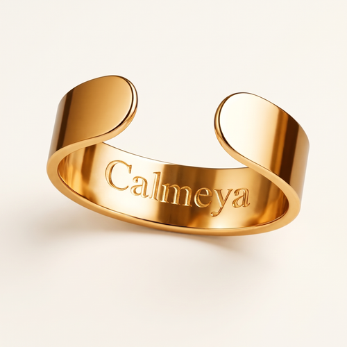 Bague Calmeya dorée, un exemplaire